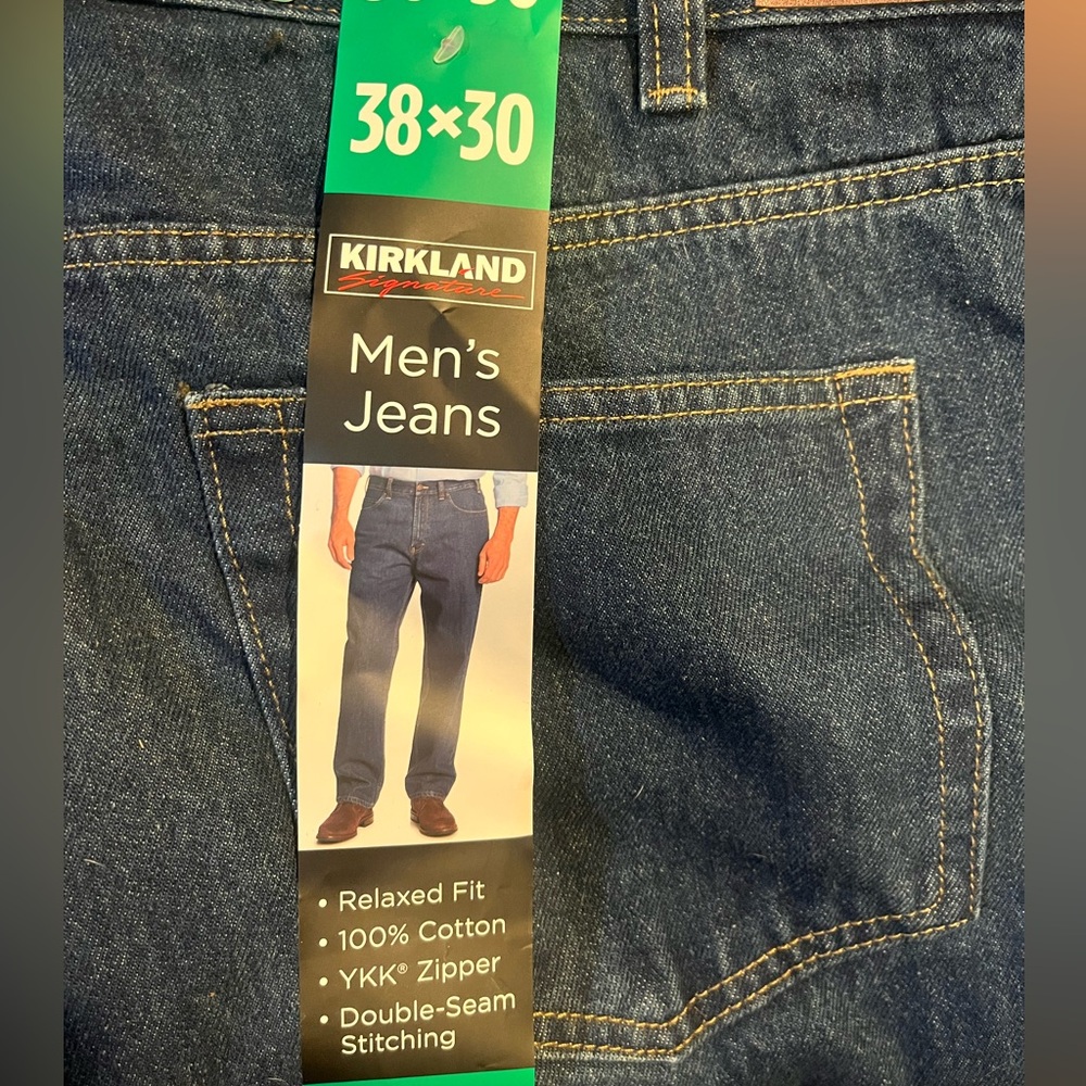 NWT Men’s Kirkland Jeans